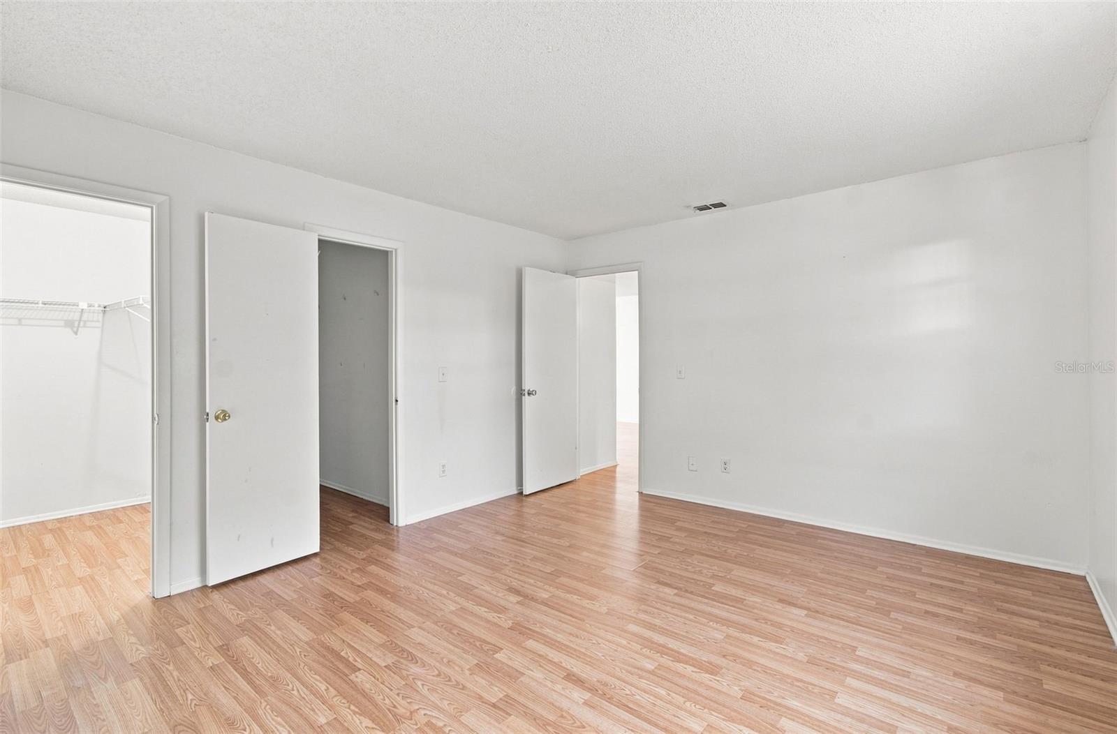 5676 Breckenridge Cir Property Photo 17