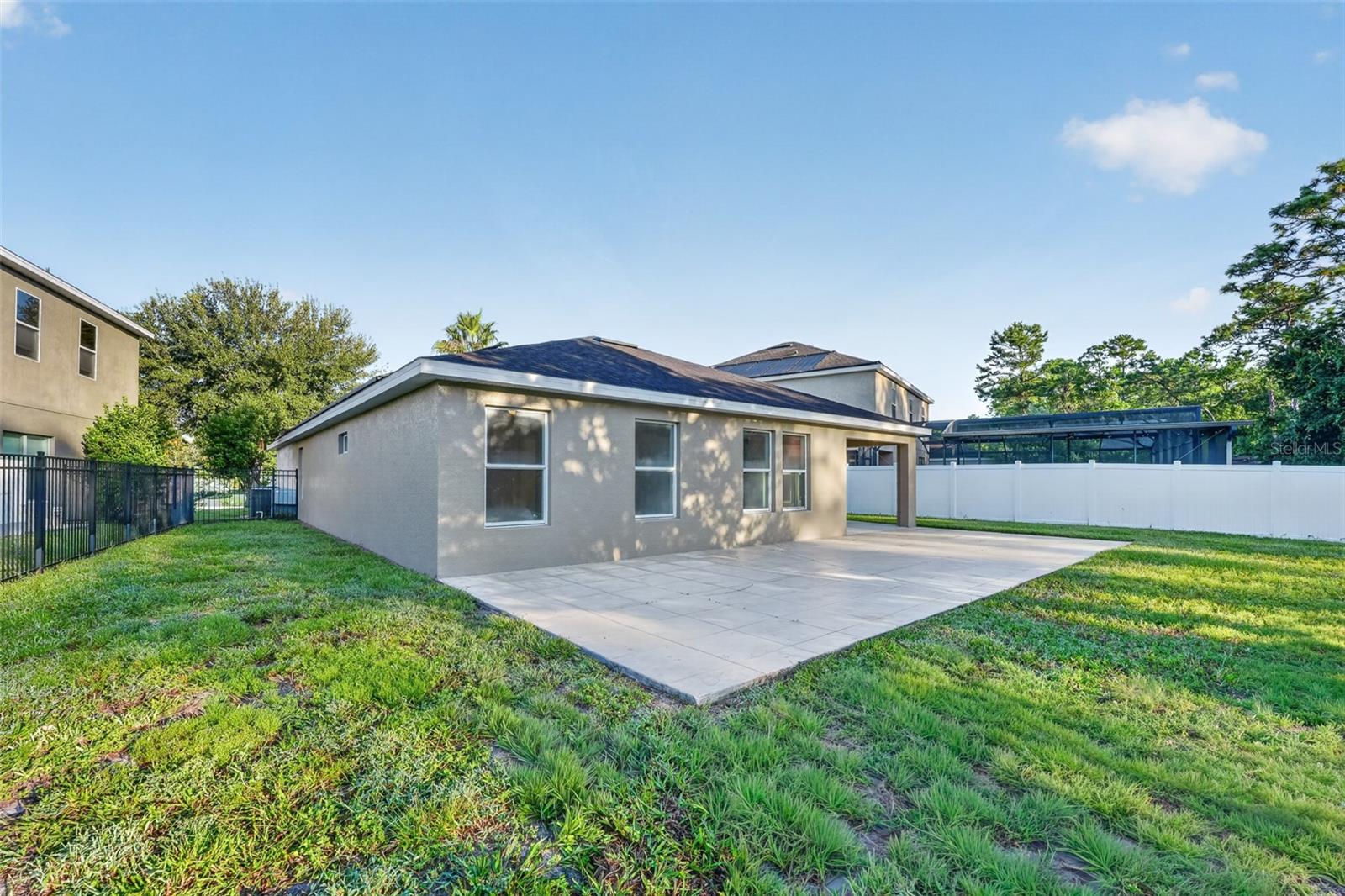 10648 Inside Loop Property Photo 35