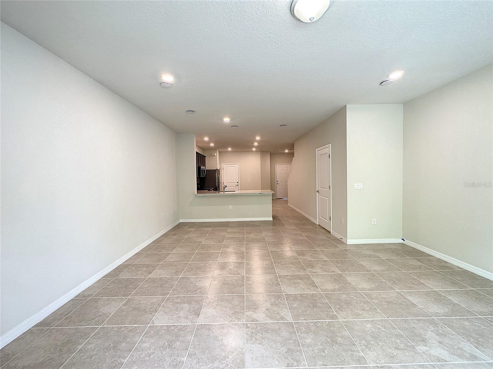 4621 Sparkling Shell Ave Property Photo 13