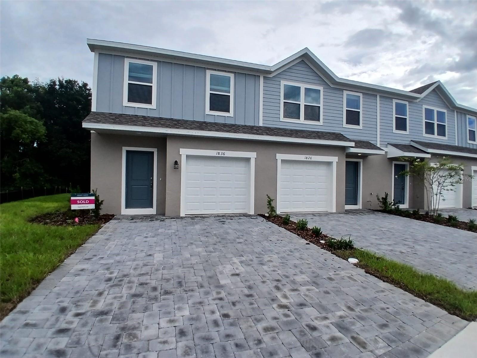 1826 FAN PALM DR Property Photo 1