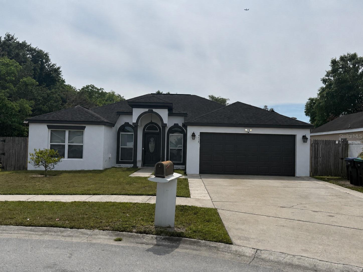 O6441358 Property Photo
