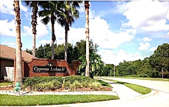 521 Cypress Tree Ct Property Photo 16