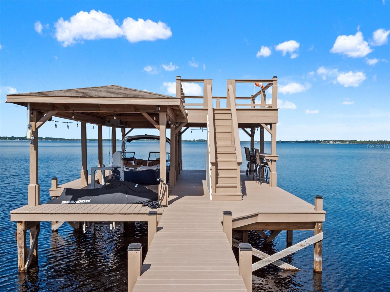 12442 Lakeshore Dr Property Photo 46