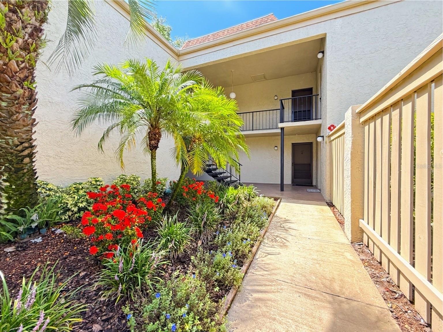 3284 S Semoran Blvd #11 Property Photo 3