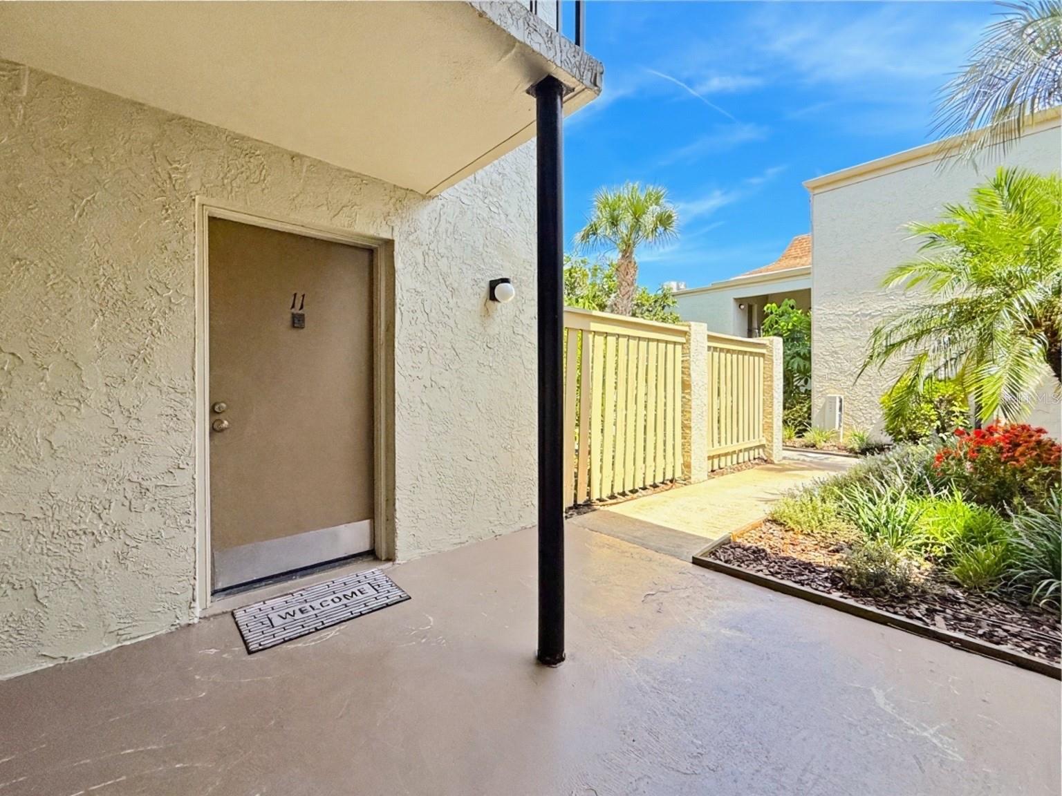 3284 S Semoran Blvd #11 Property Photo 4