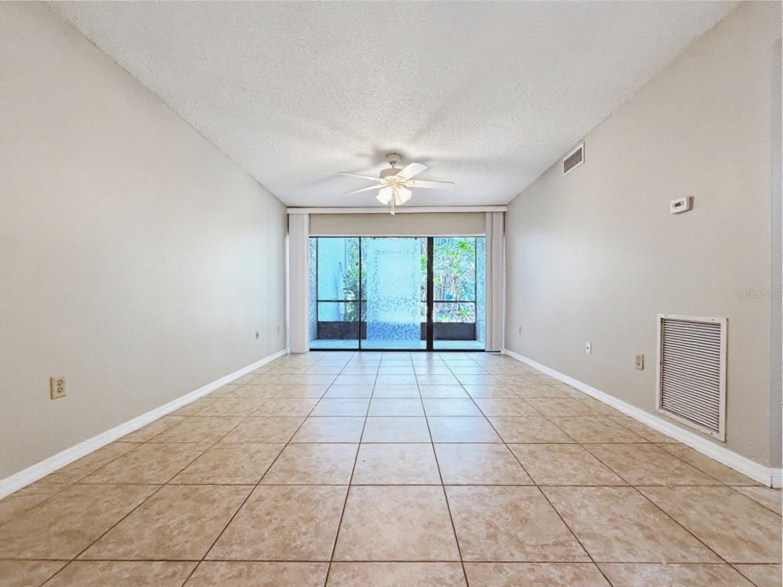 3284 S Semoran Blvd #11 Property Photo 6