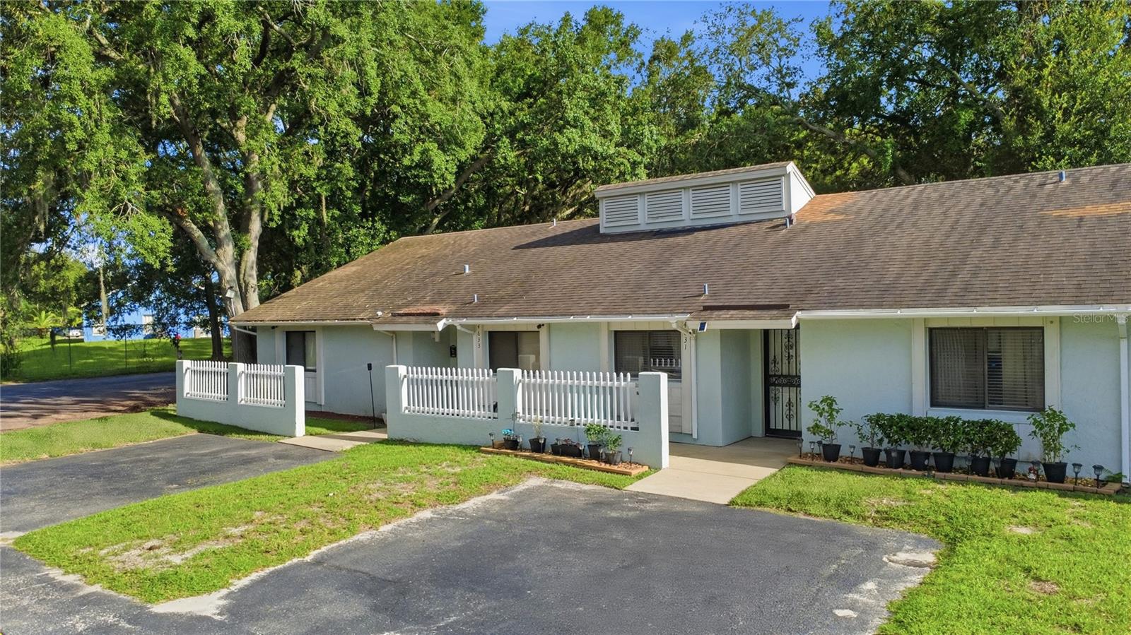 4631 N Pine Hills Rd #110 Property Photo 8