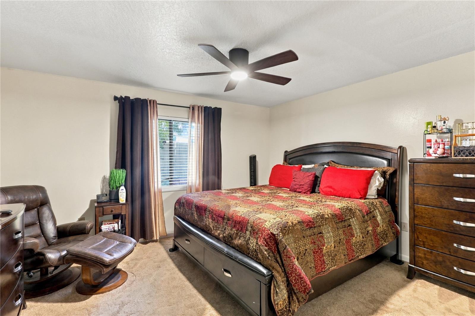4631 N Pine Hills Rd #110 Property Photo 26