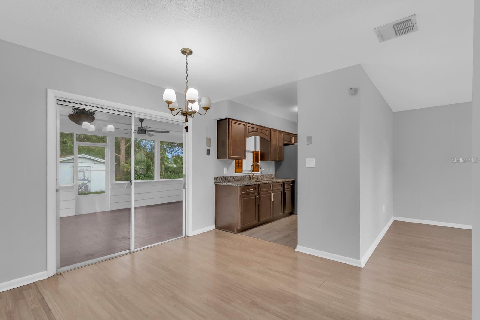 1345 S Oxalis Ave Property Photo 6