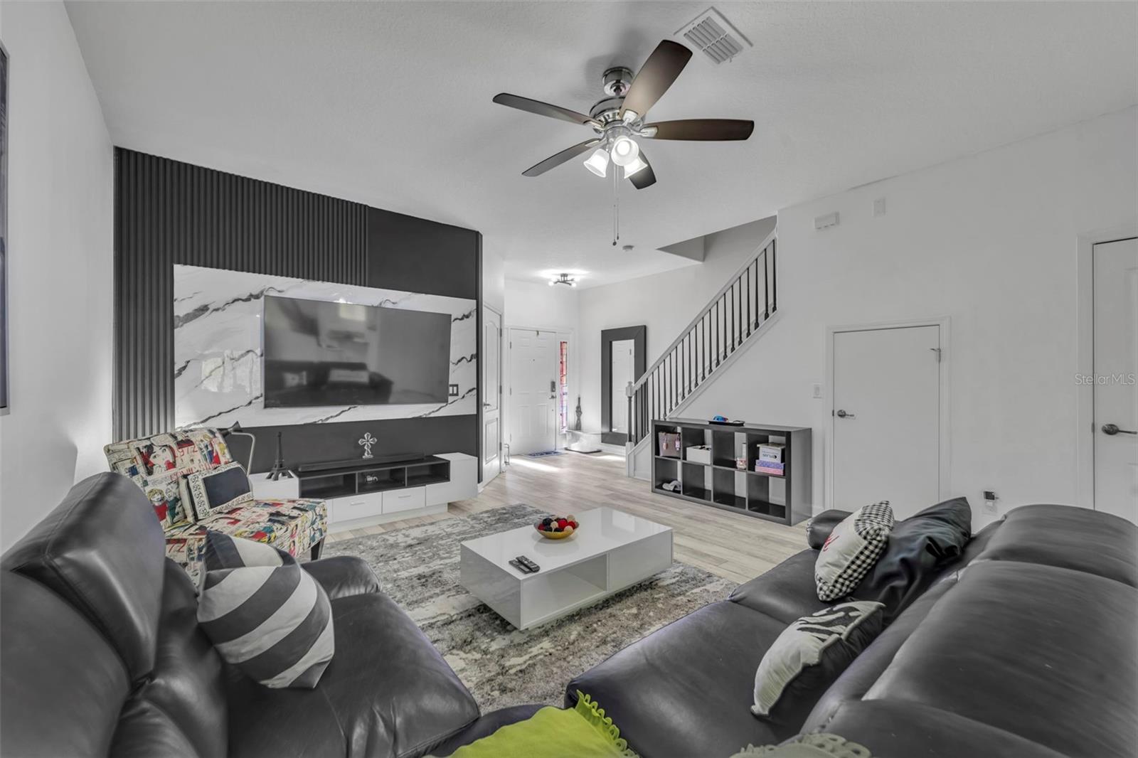 2829 Adelaide Ct Property Photo 9