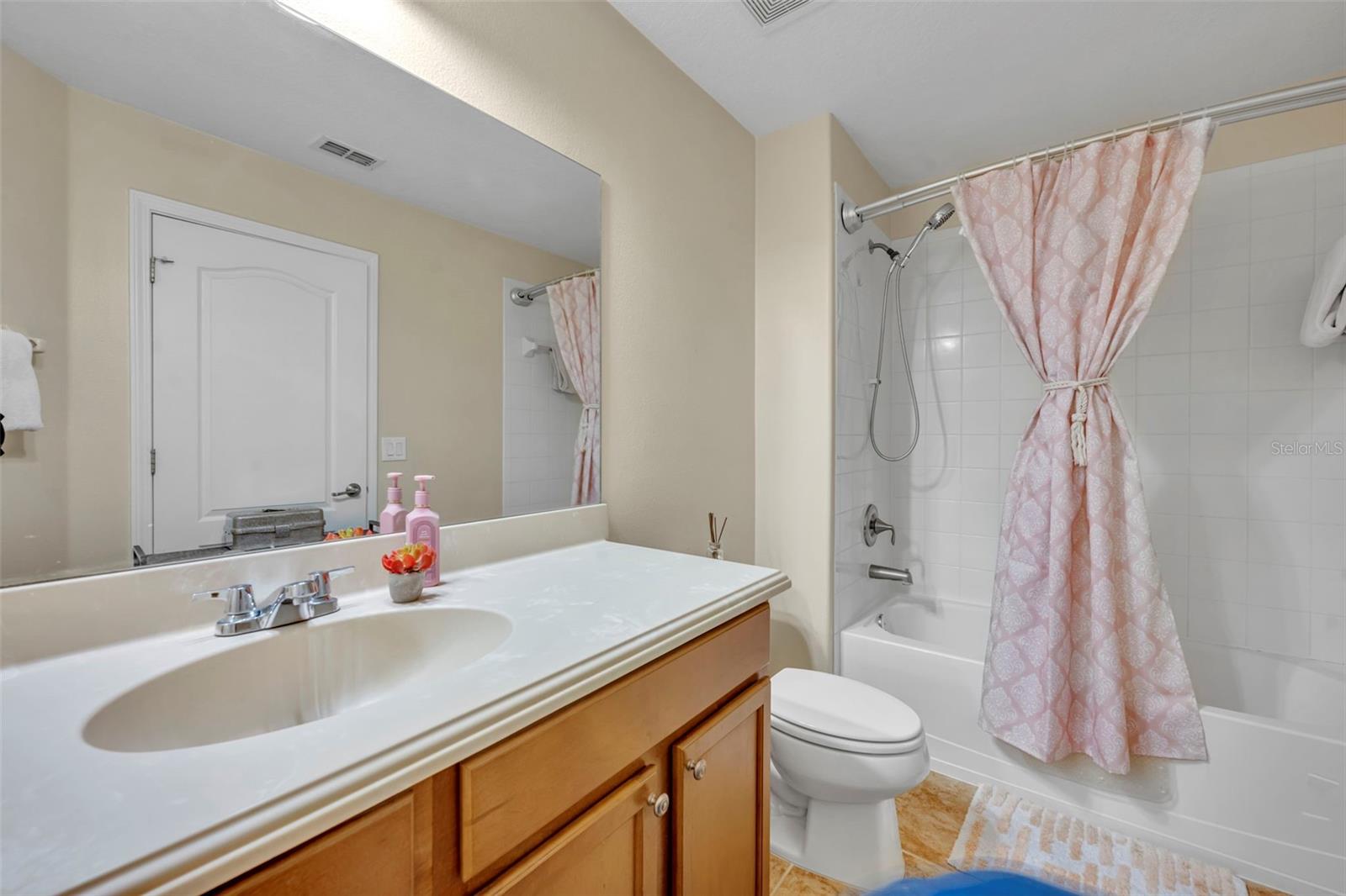 2829 Adelaide Ct Property Photo 25