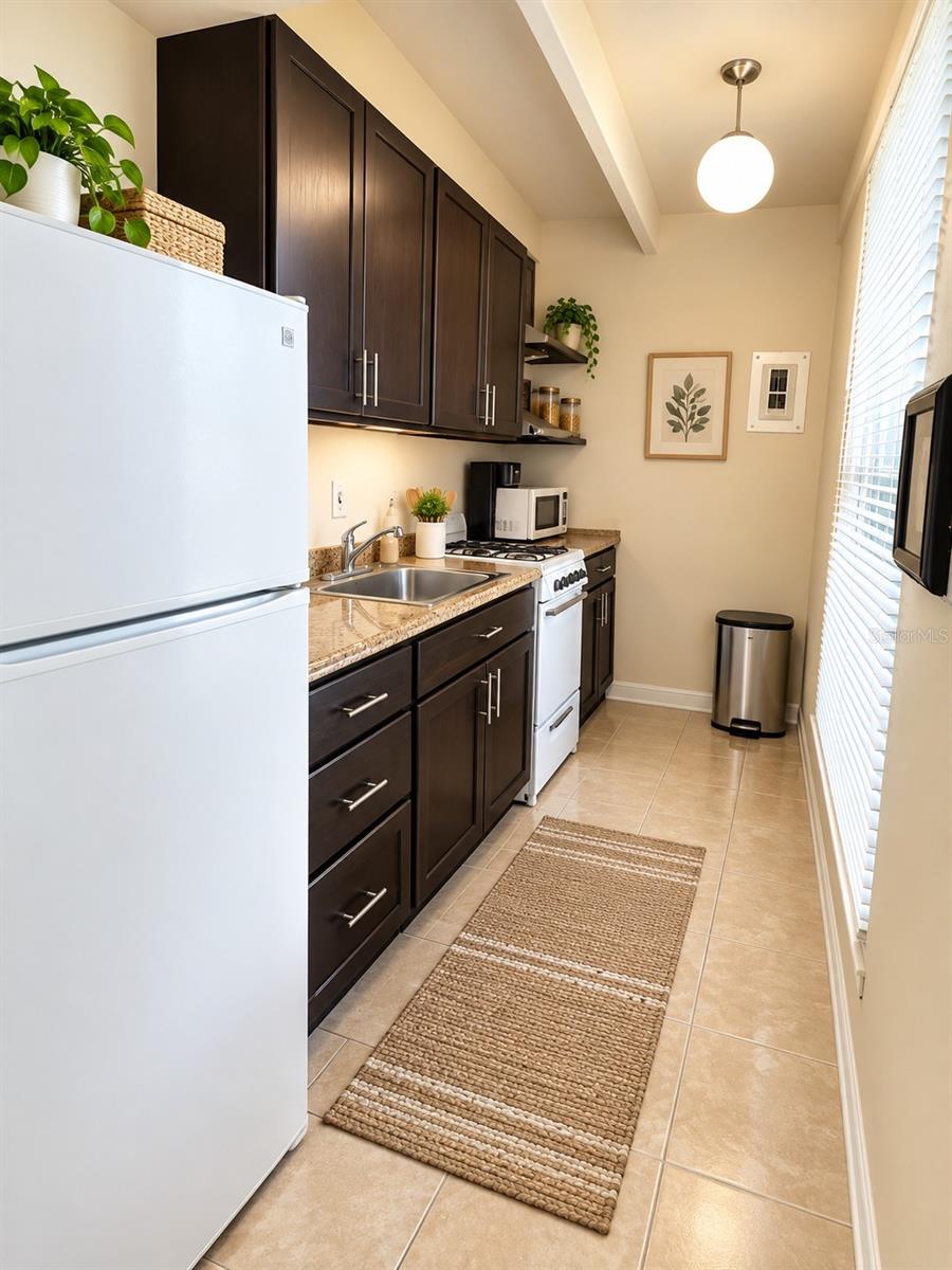 4303 Club Cir Property Photo 5