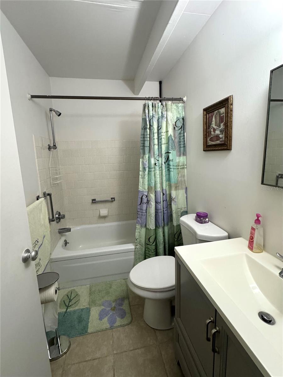 4303 Club Cir Property Photo 14