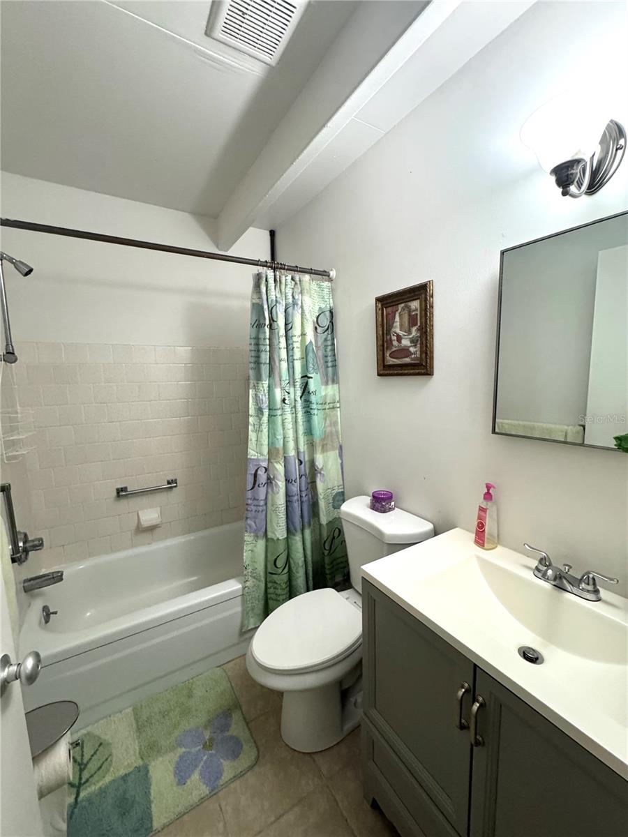 4303 Club Cir Property Photo 16