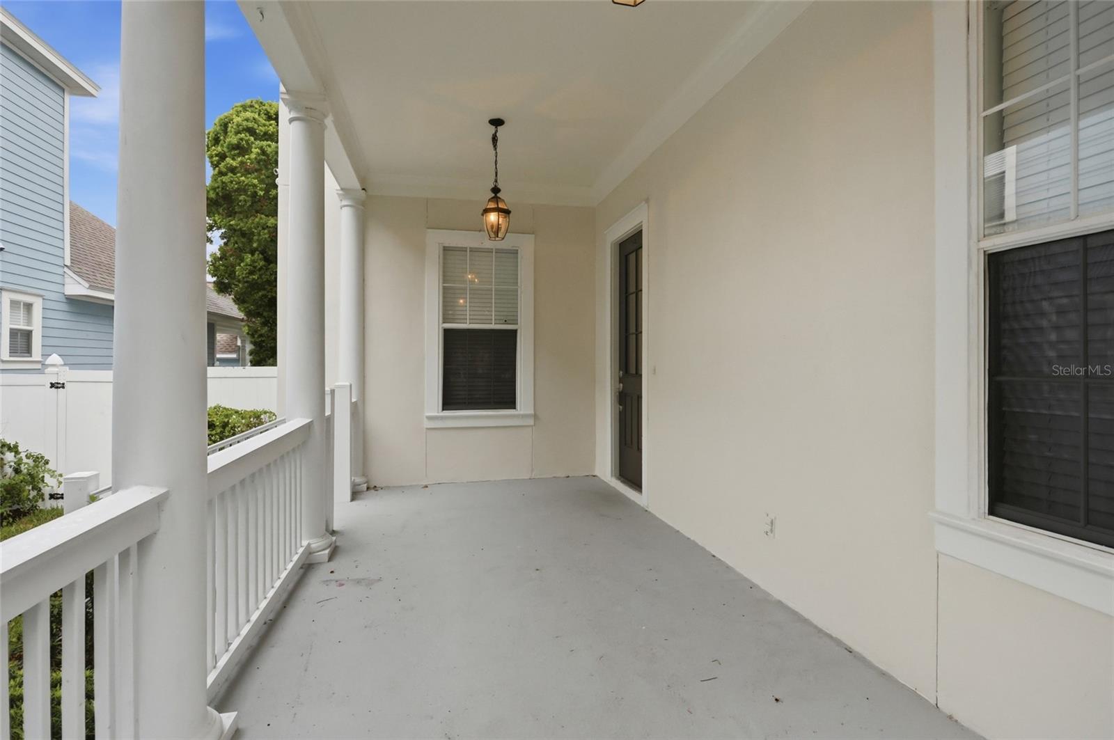 912 Waterside Dr Property Photo 6