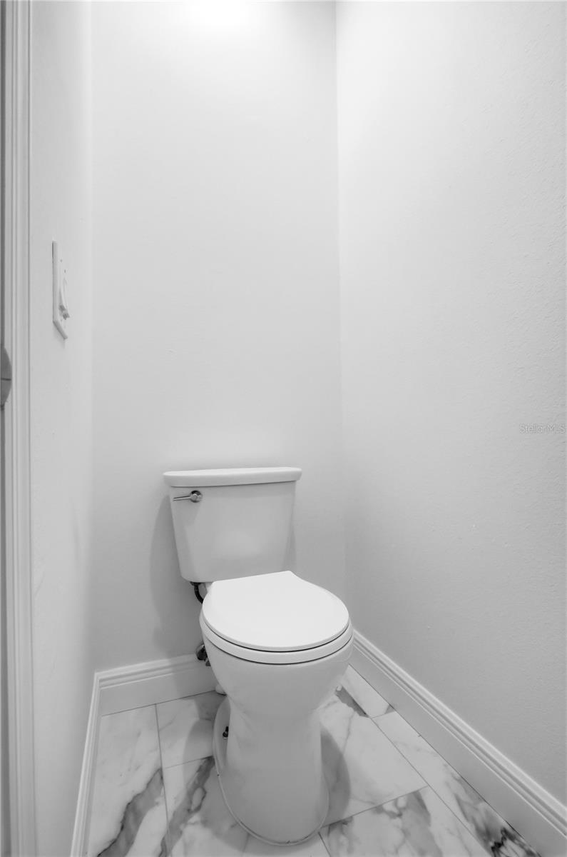912 Waterside Dr Property Photo 53