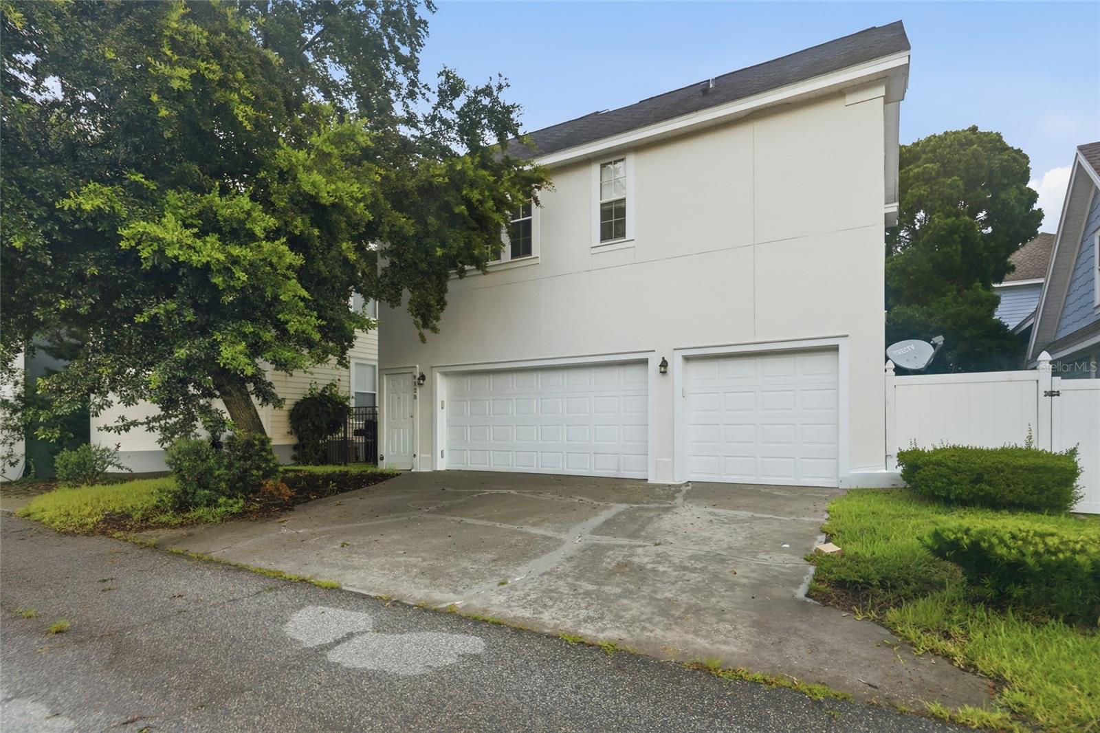912 Waterside Dr Property Photo 68