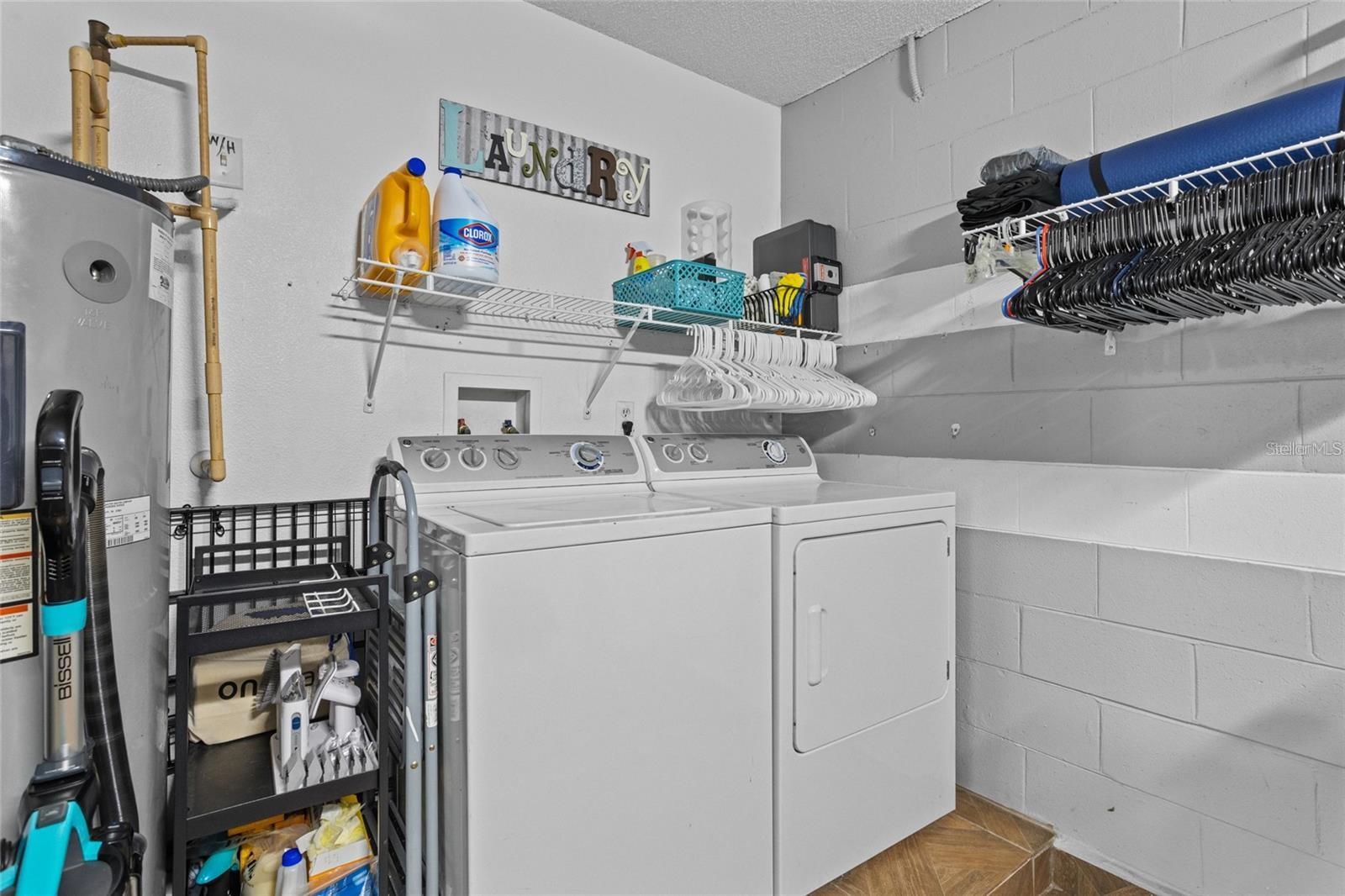2239 Santa Lucia St Property Photo 8