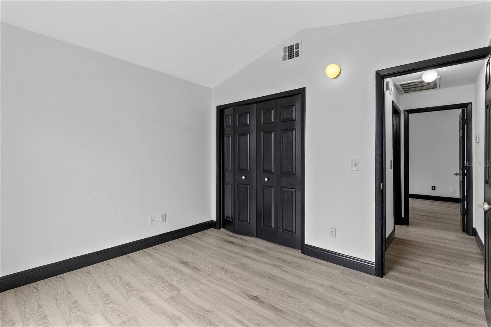 2133 Meadowmouse St Property Photo 23