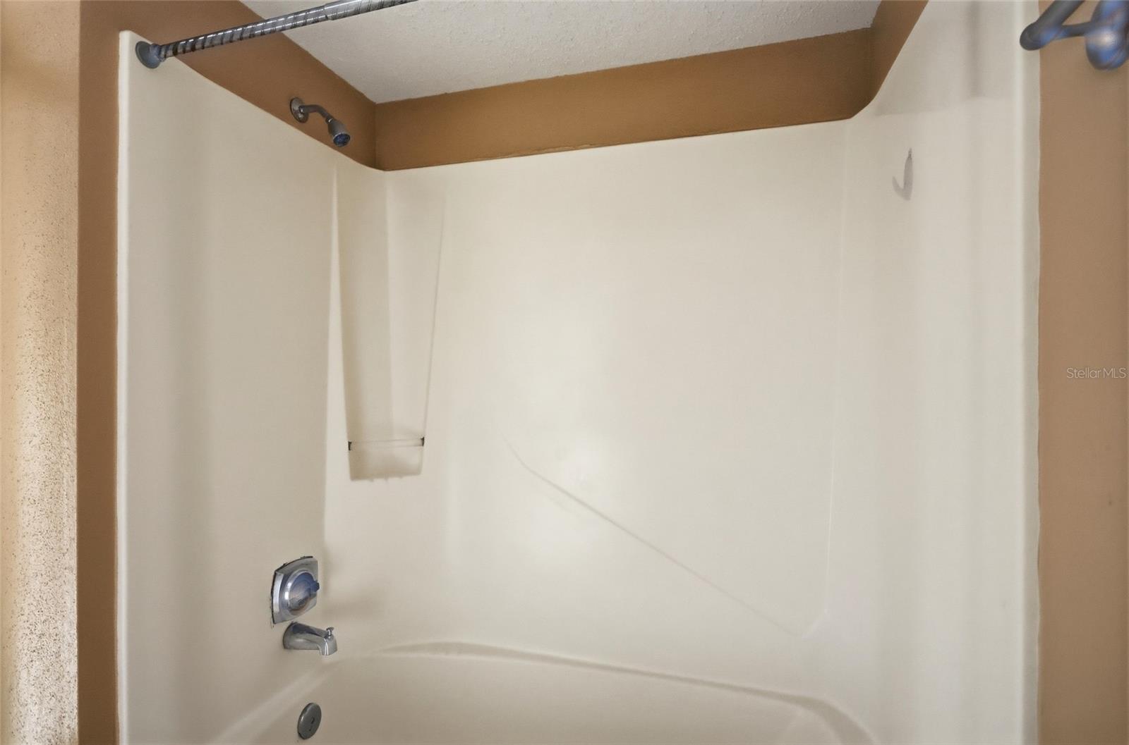 115 Oyster Bay Cir #360 Property Photo 21