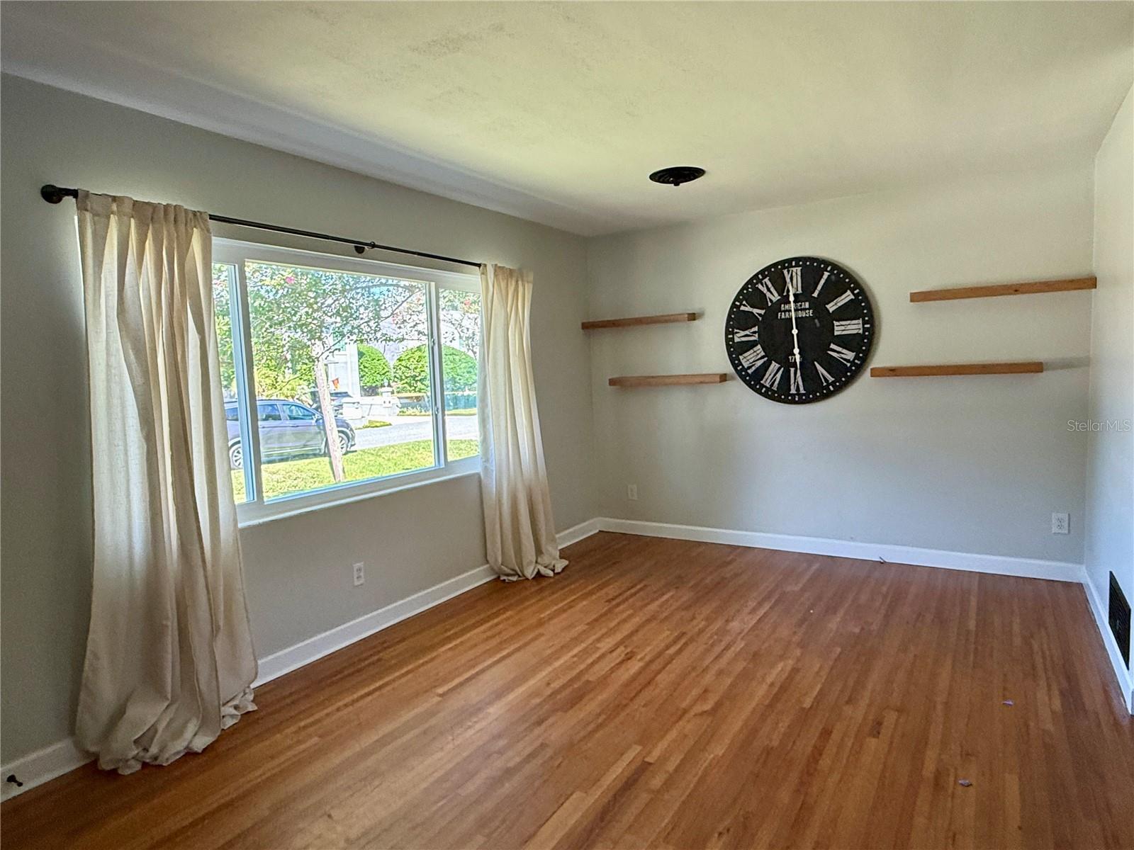 4131 Grant Blvd Property Photo 2