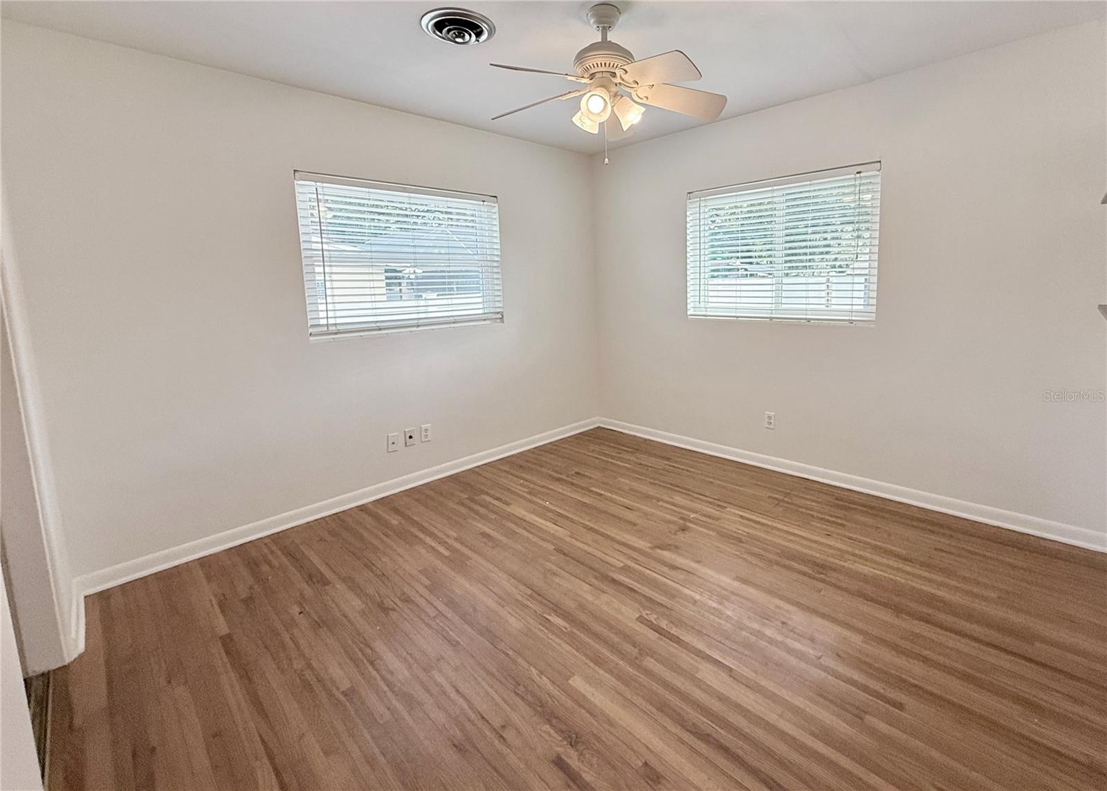 4131 Grant Blvd Property Photo 7