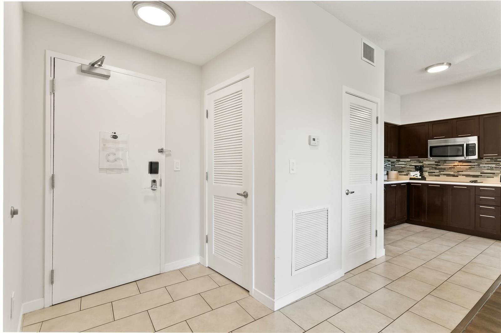 225 Celebration Pl #427 Property Photo 7