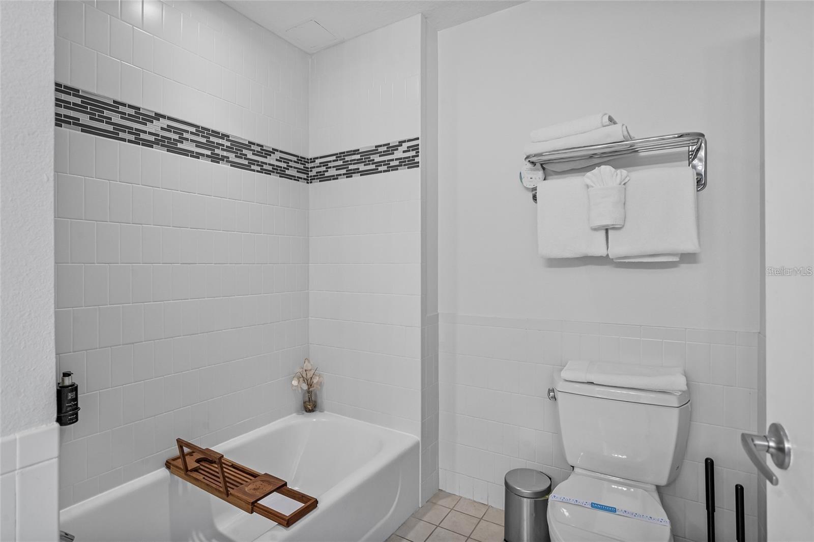 225 Celebration Pl #427 Property Photo 33