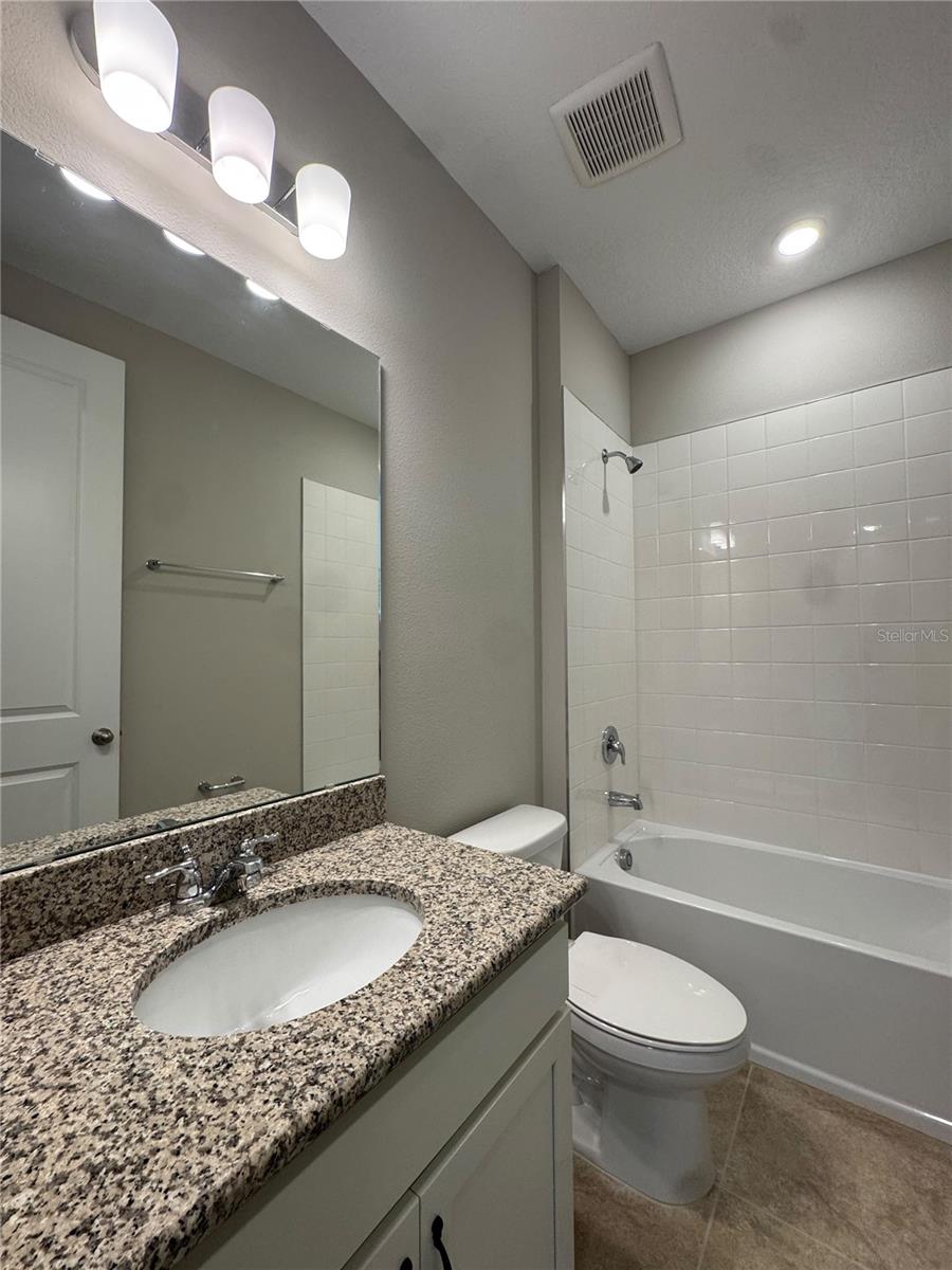 9841 Peebles St Property Photo 27