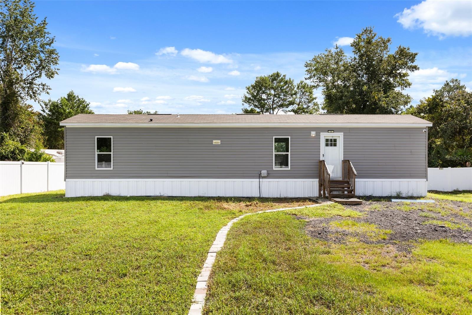 45516 Magnolia St Property Photo 1