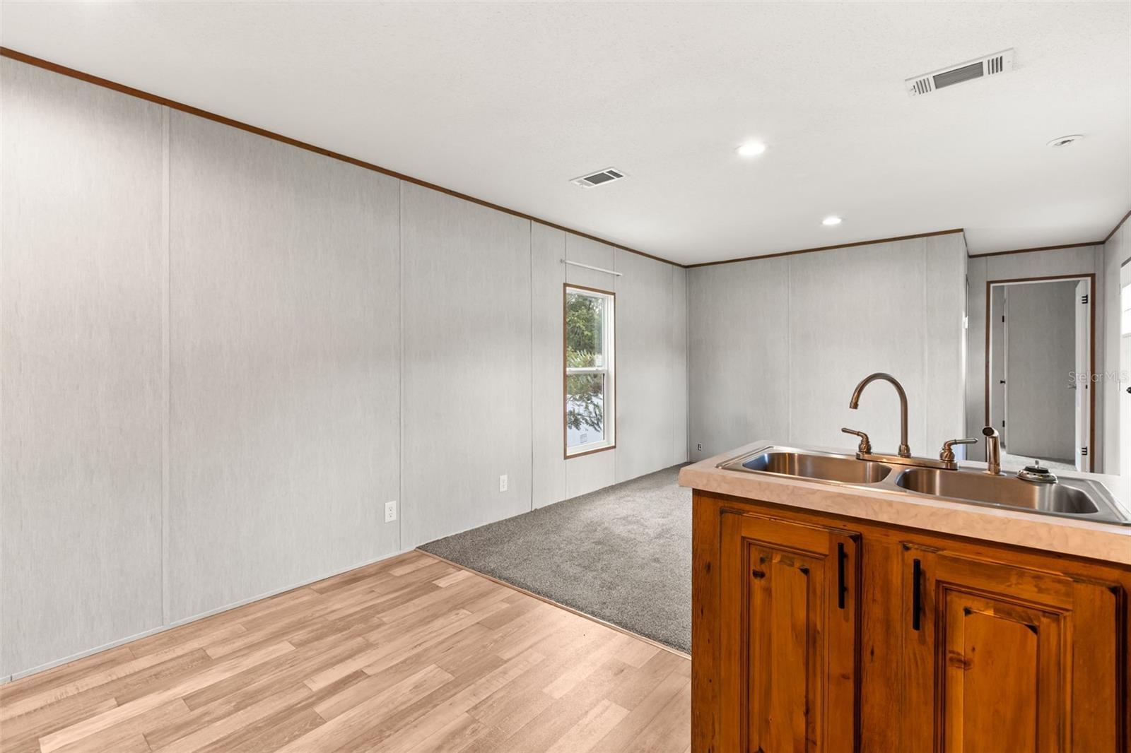45516 Magnolia St Property Photo 6