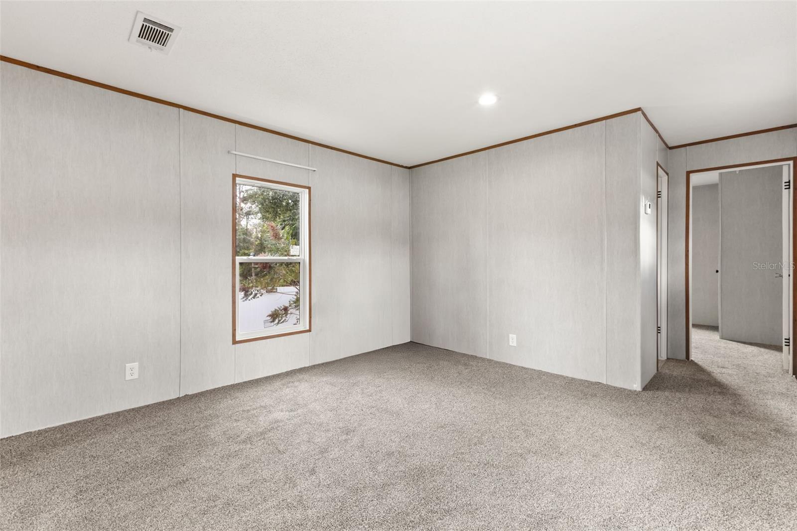 45516 Magnolia St Property Photo 7