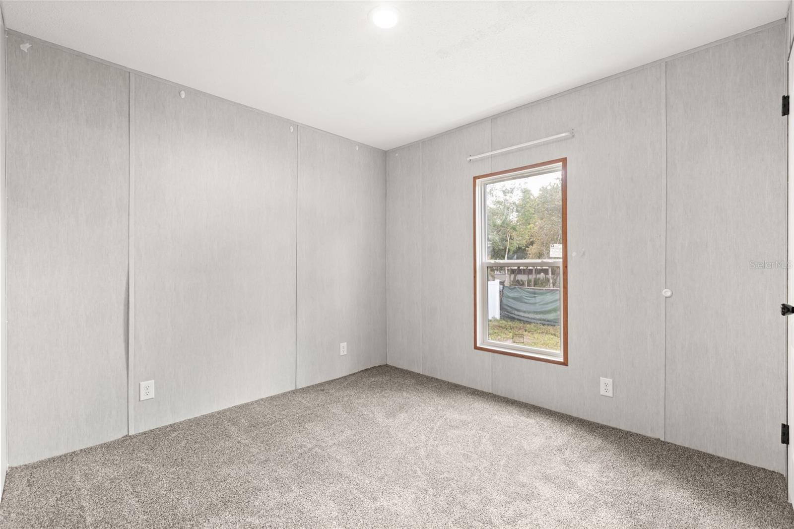 45516 Magnolia St Property Photo 9