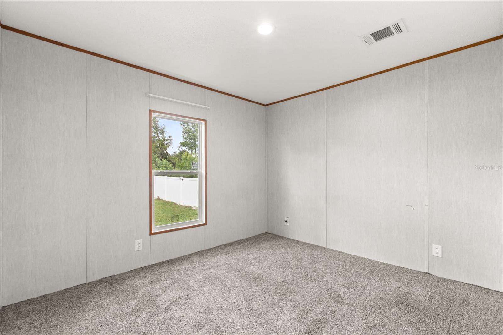 45516 Magnolia St Property Photo 12