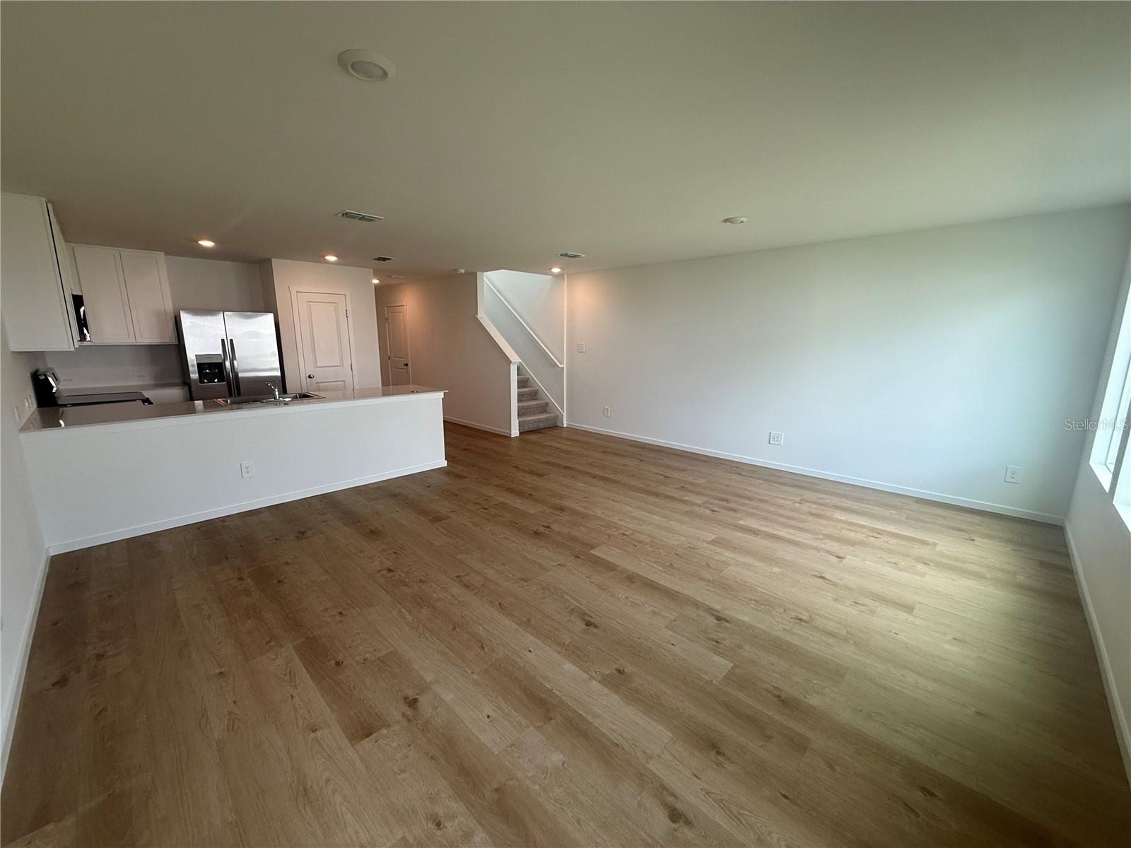 1562 Plank Pl Property Photo 5