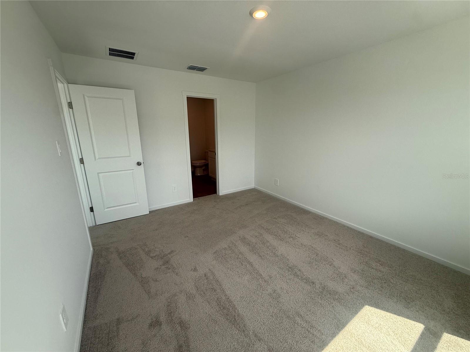1562 Plank Pl Property Photo 12