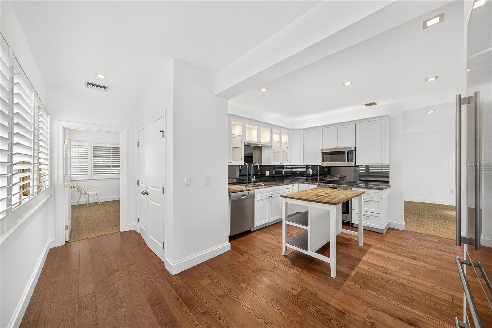 311 E Morse Blvd #1-5 Property Photo 30