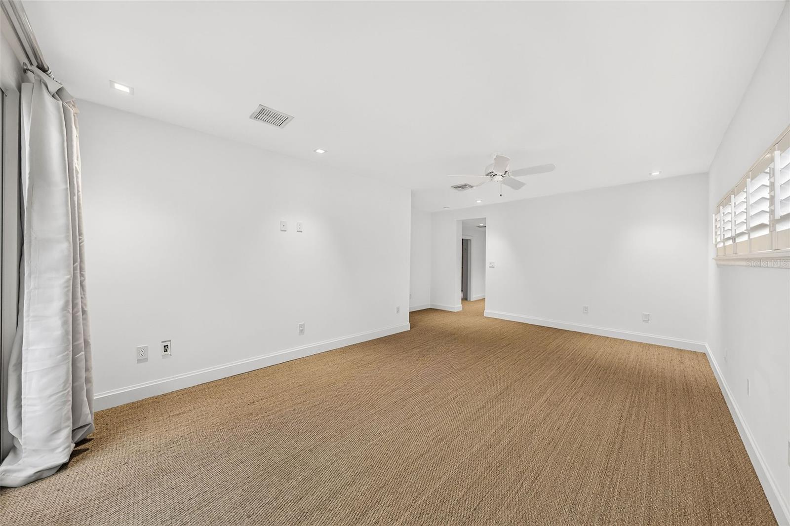 311 E Morse Blvd #1-5 Property Photo 34