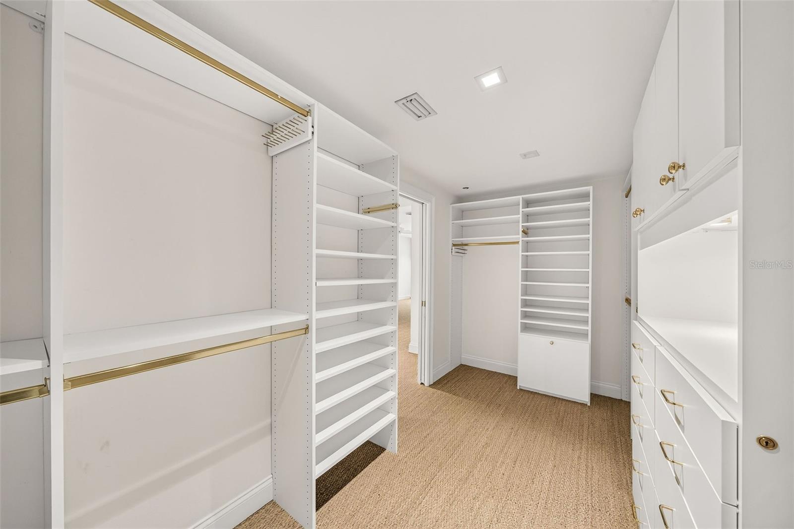 311 E Morse Blvd #1-5 Property Photo 35