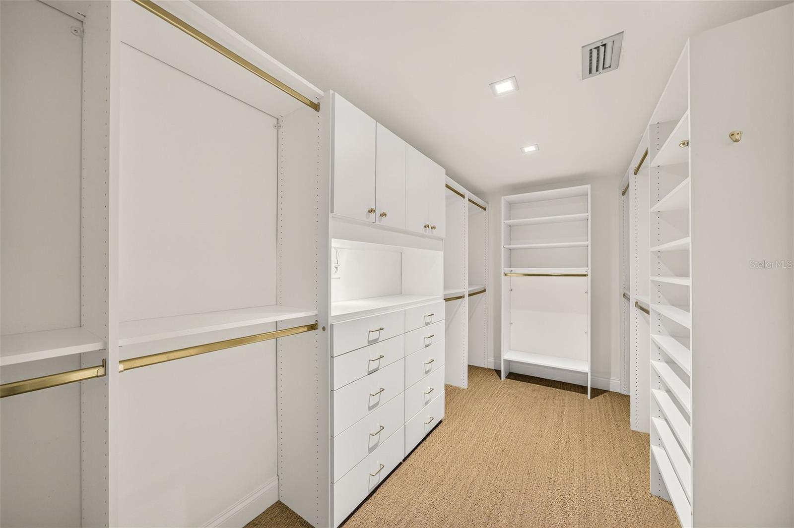 311 E Morse Blvd #1-5 Property Photo 36