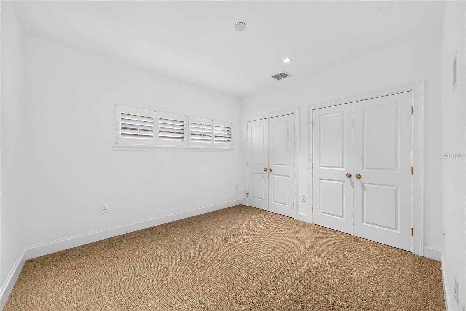 311 E Morse Blvd #1-5 Property Photo 40