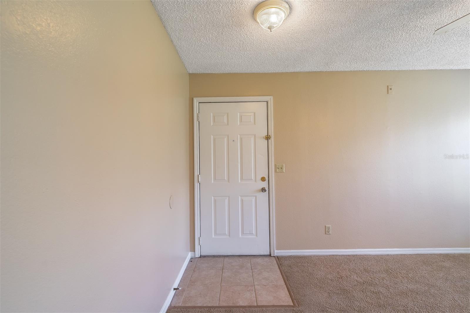 1057 S Hiawassee Rd #1912 Property Photo 5