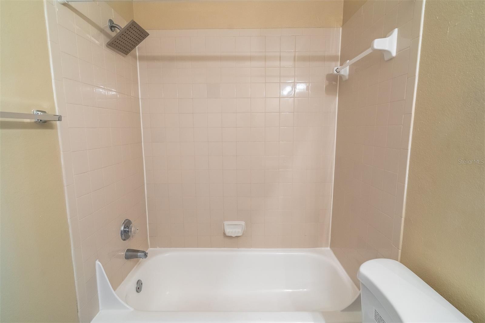1057 S Hiawassee Rd #1912 Property Photo 24