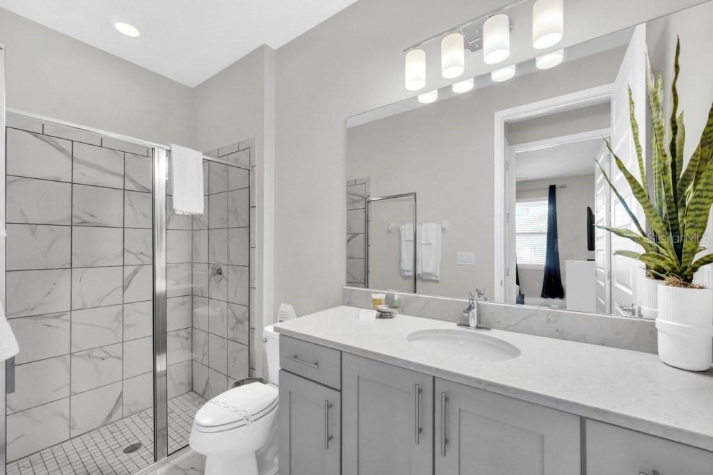 7648 Fairfax Dr Property Photo 30