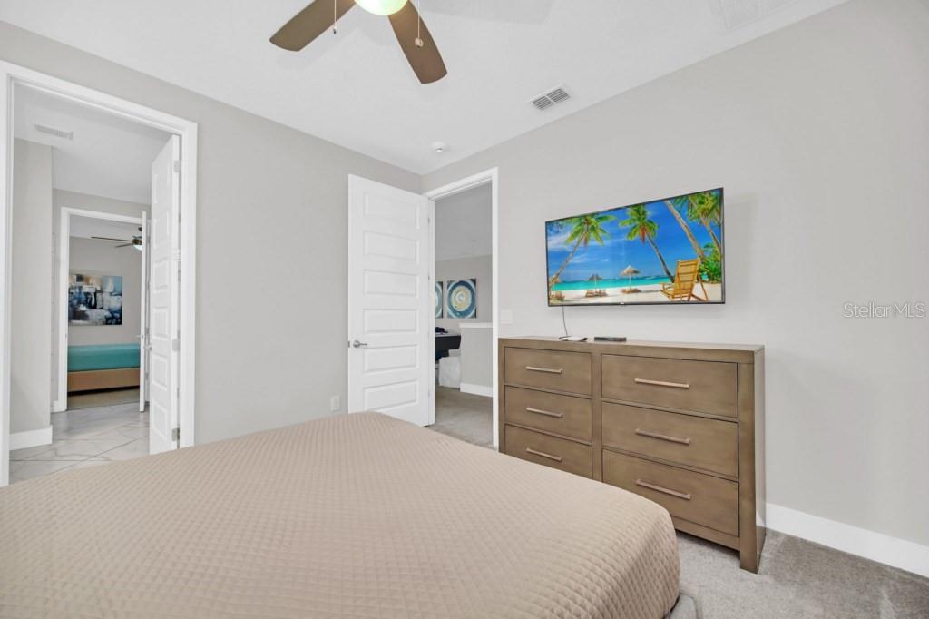 7648 Fairfax Dr Property Photo 40