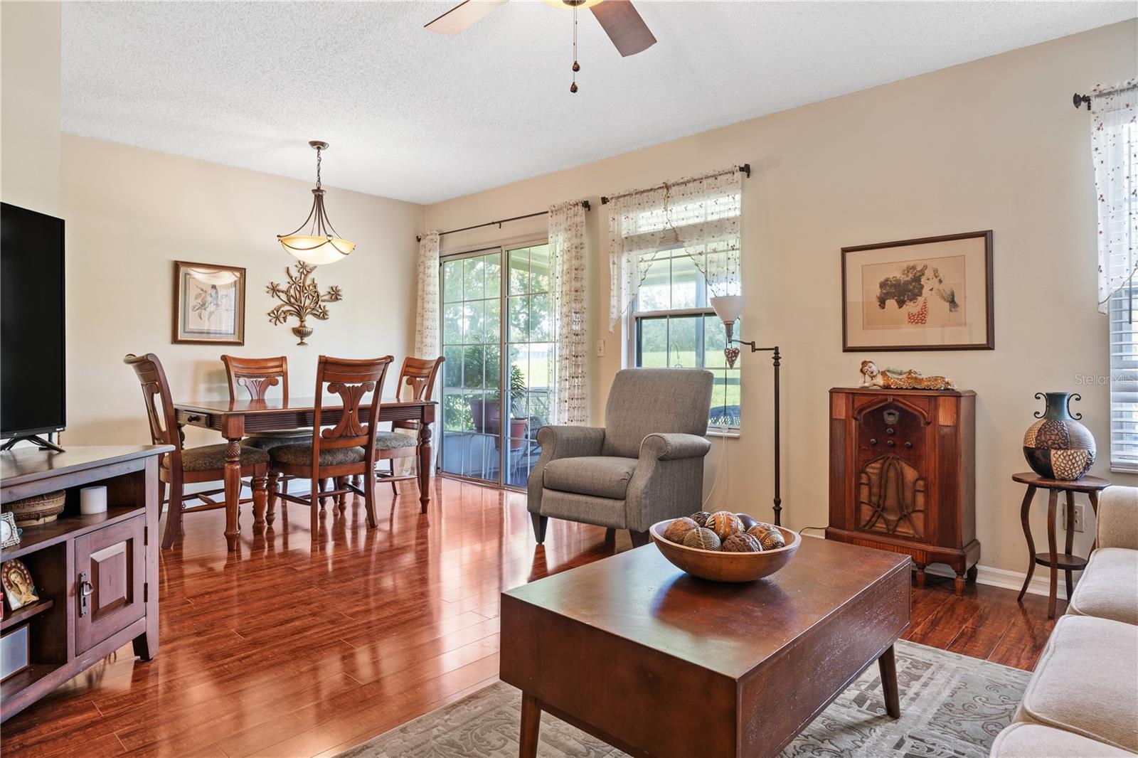 4807 Coachmans Dr #2403 Property Photo 2
