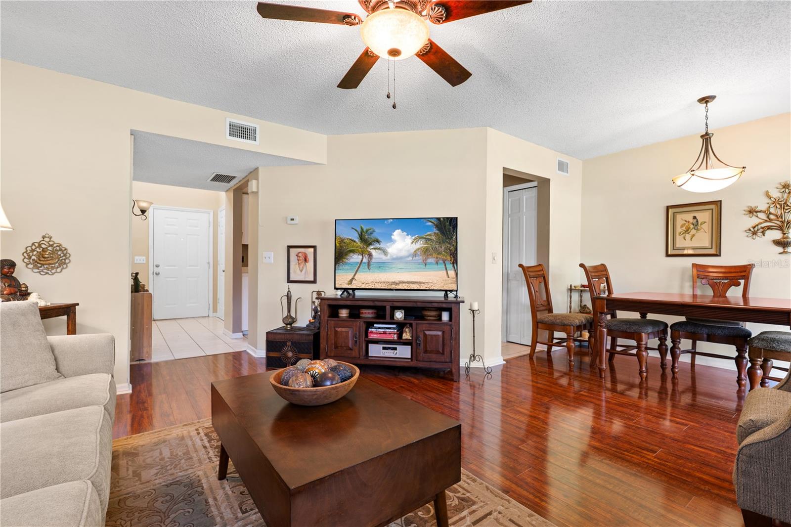 4807 Coachmans Dr #2403 Property Photo 3