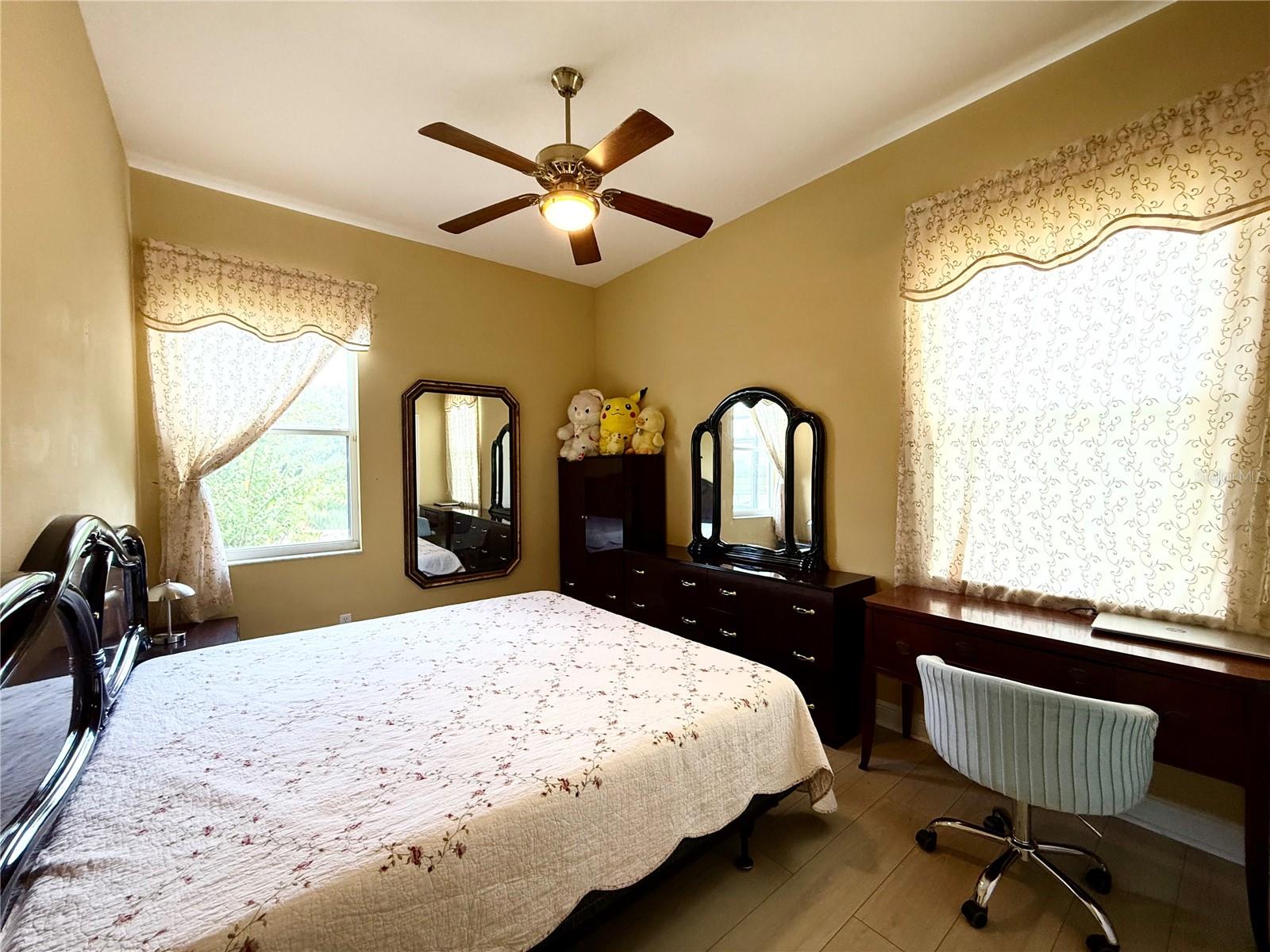 646 Cedar Forest Cir Property Photo 18
