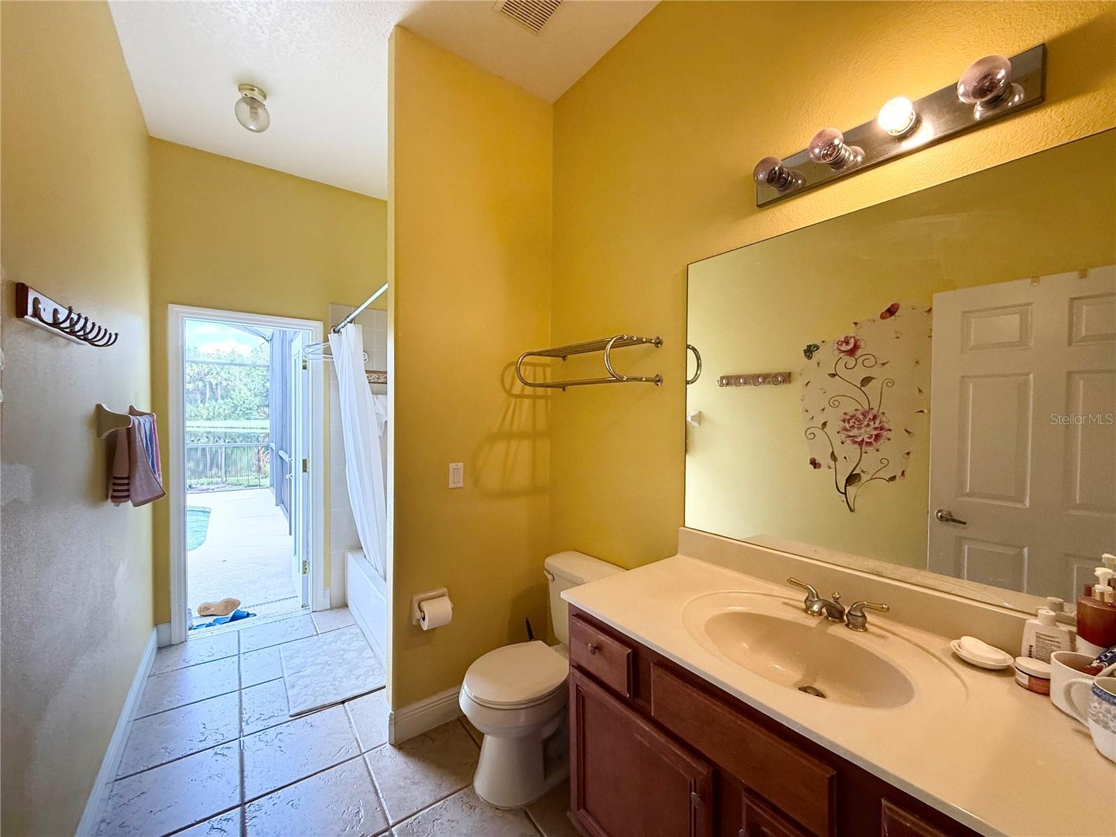 646 Cedar Forest Cir Property Photo 19