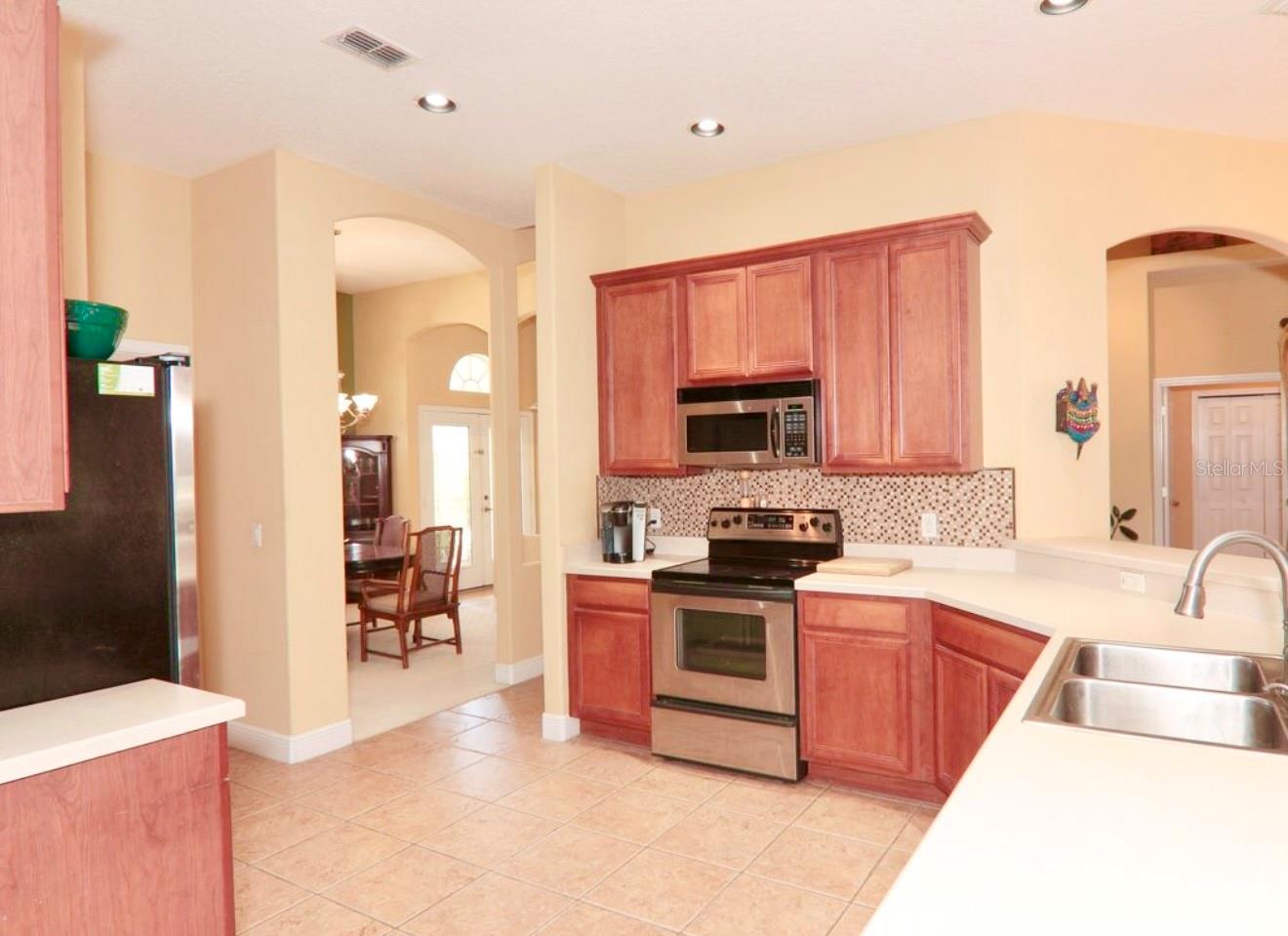 646 Cedar Forest Cir Property Photo 20